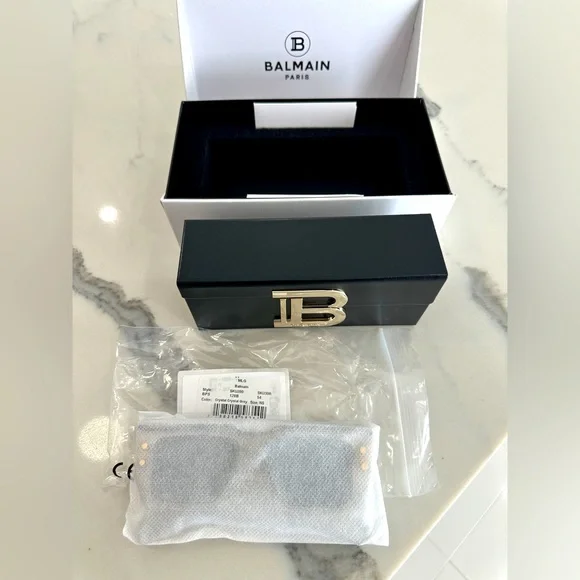 Balmain Sunglasses - Picture 10 of 11